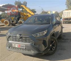 تۆیۆتا ڕاڤ 4